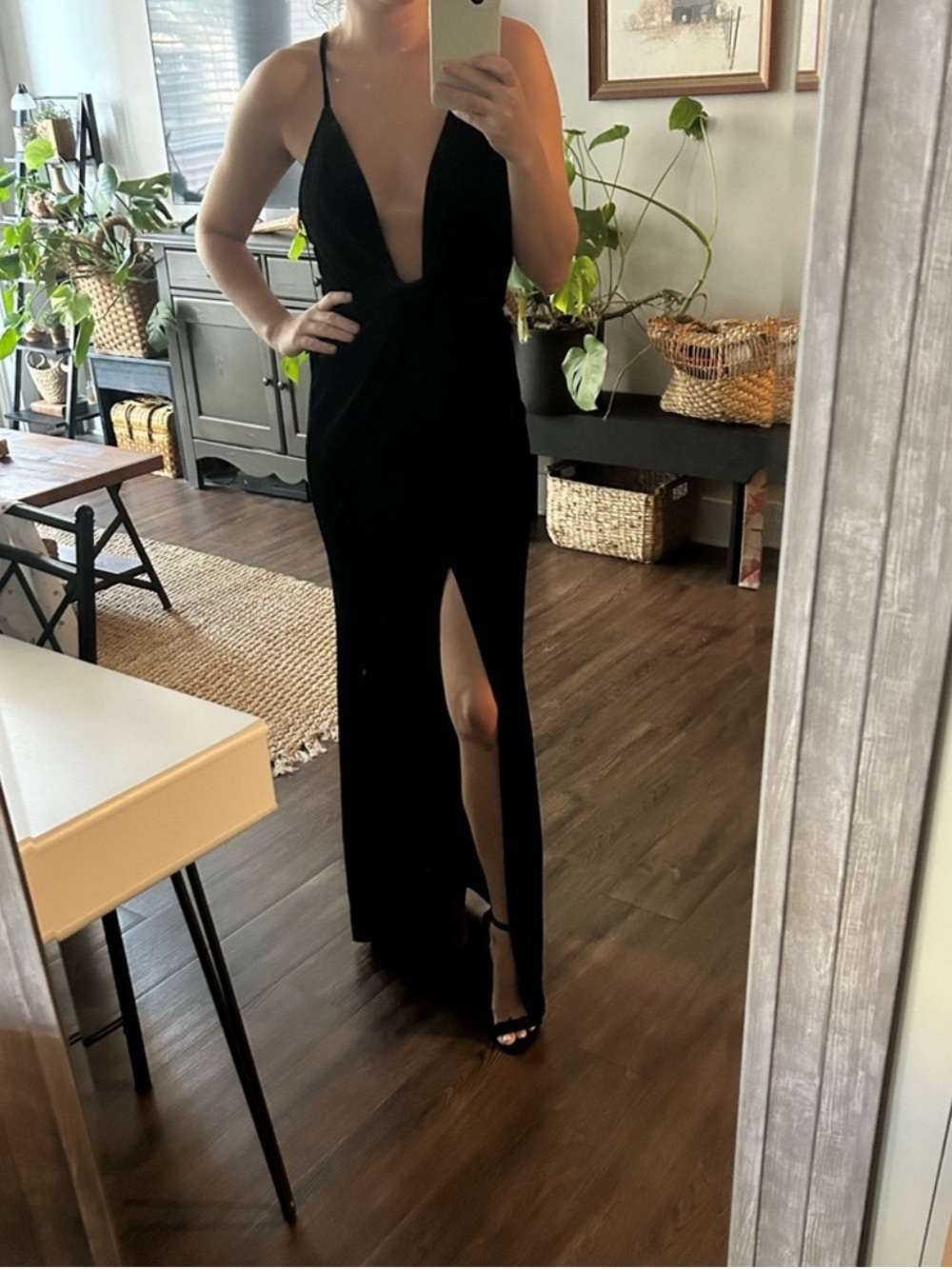 superdown Black Aurora Deep V Maxi Dress